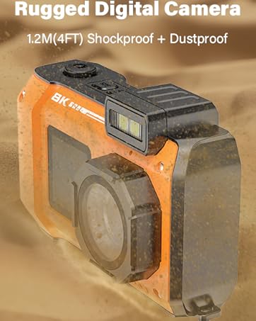 DIGITAL CAMERA