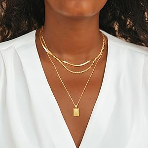 MFRYK Gold Necklaces stack