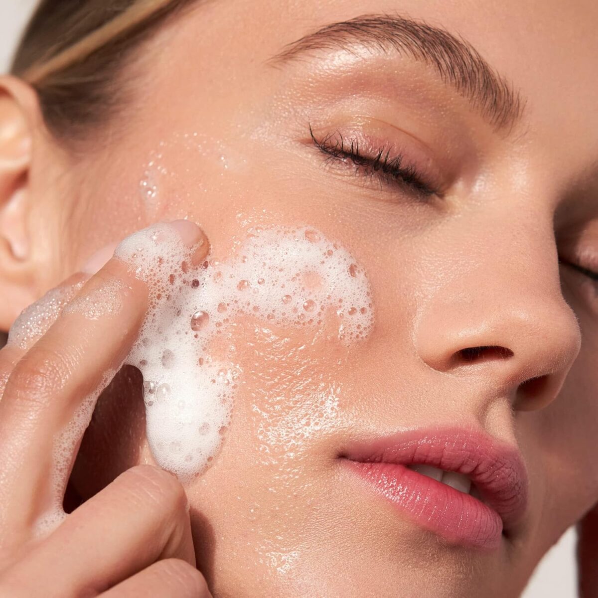 1749689436 MDSolarSciences Wash Away One Step Foaming Cleanser Removes Impurities Makeup Sunscreen Dermatologist Developed Vegan Formula with Hyaluronic Acid Pineapple Extract Aloe Vitamin B5 MDSolarSciences Wash Away One Step Foaming Cleanser Removes Impurities, Makeup & Sunscreen, Dermatologist Developed Vegan Formula with Hyaluronic Acid, Pineapple Extract, Aloe & Vitamin B5