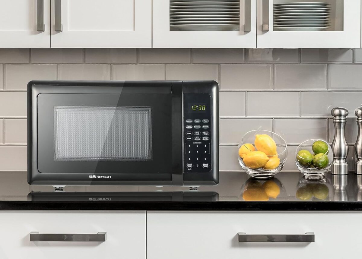 1749689910 Emerson MW7302B Compact Countertop Microwave Oven with Touch Control LED Display 700W 10 Power Levels 6 Auto Menus Glass Turntable and Child Safe Lock 0.7 Cu. Ft. Black Emerson MW7302B Compact Countertop Microwave Oven with Touch Control, LED Display, 700W, 10 Power Levels, 6 Auto Menus, Glass Turntable and Child Safe Lock, 0.7 Cu., Ft. Black