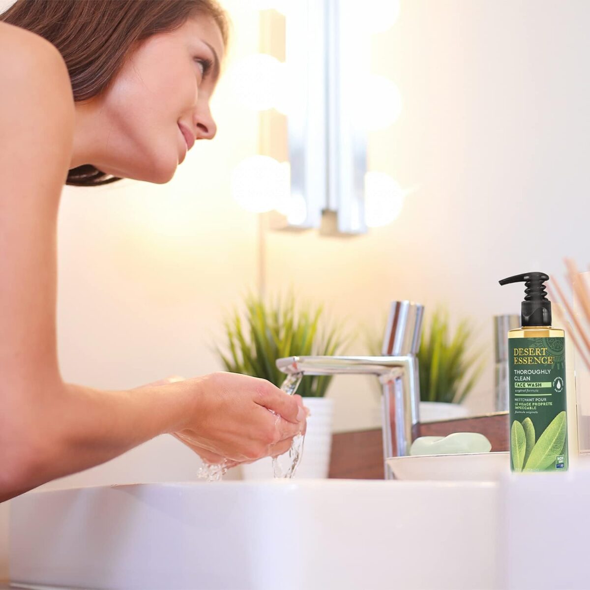 1749713051 Desert Essence Thoroughly Clean Face Wash Original Deep Cleansing Formula with Tea Tree Castile Soap Coconut Oil 32oz Soothing Unisex Skin Cleaning Agent Desert Essence Thoroughly Clean Face Wash Original Deep Cleansing Formula with Tea Tree, Castile Soap & Coconut Oil - 32oz - Soothing, Unisex Skin Cleaning Agent
