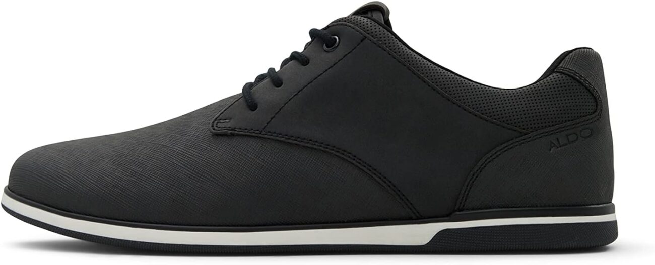 Menʼs casual shoes