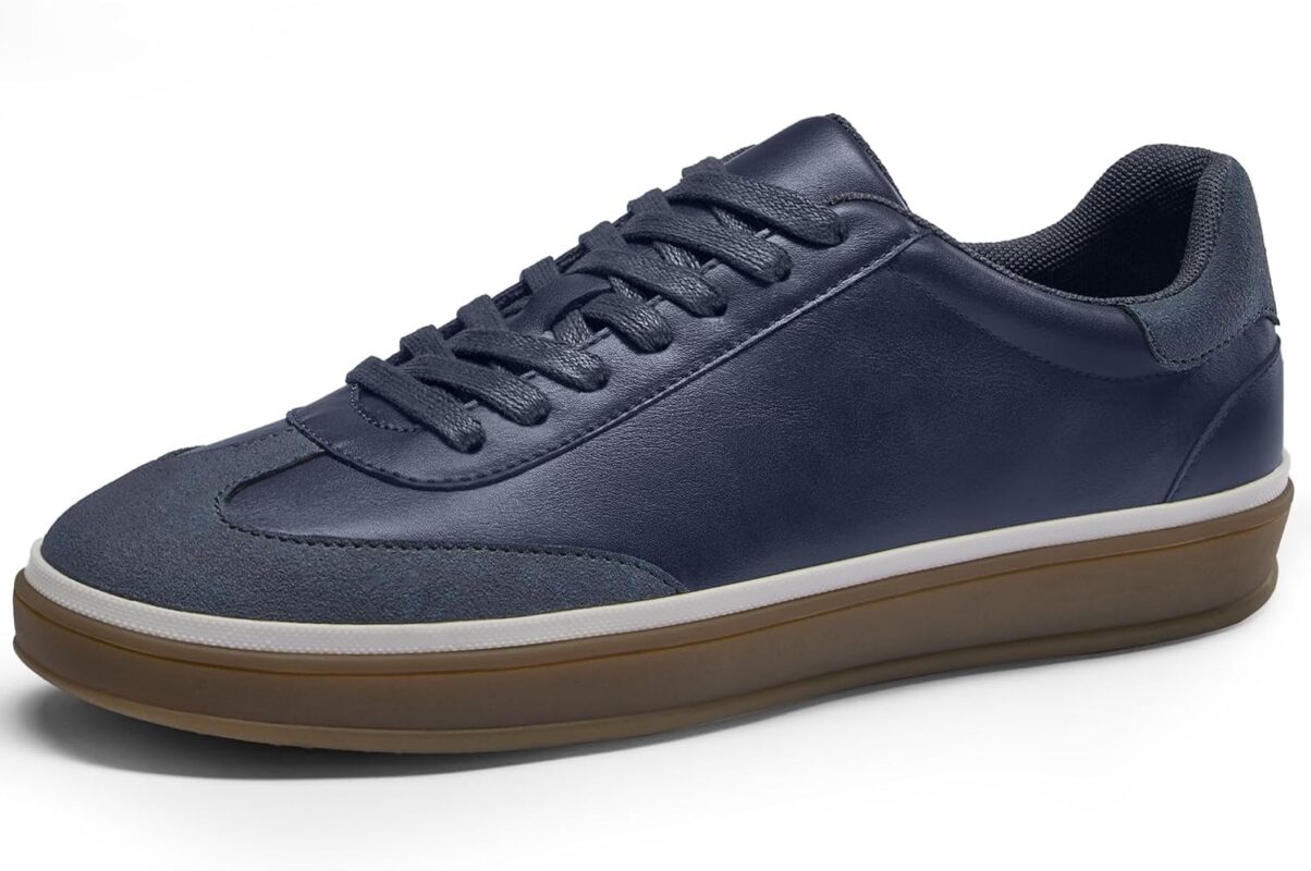 Menʼs casual shoes