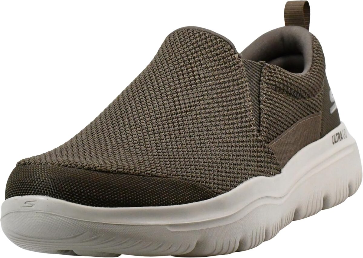 Skechers Men’s Go Walk Evolution Ultra-Impeccable Sneaker