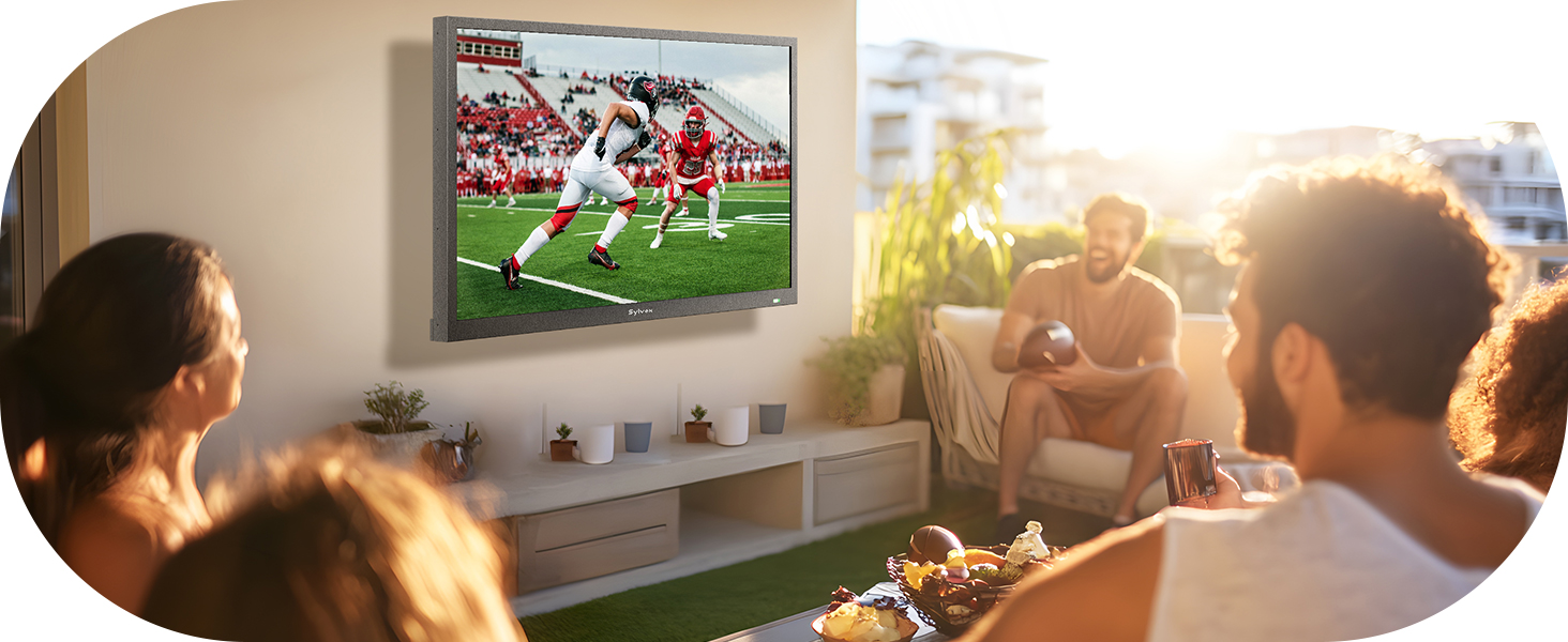 Summer Nights, Outdoor Lights – Movie Magic Under the Stars, Right at Home!